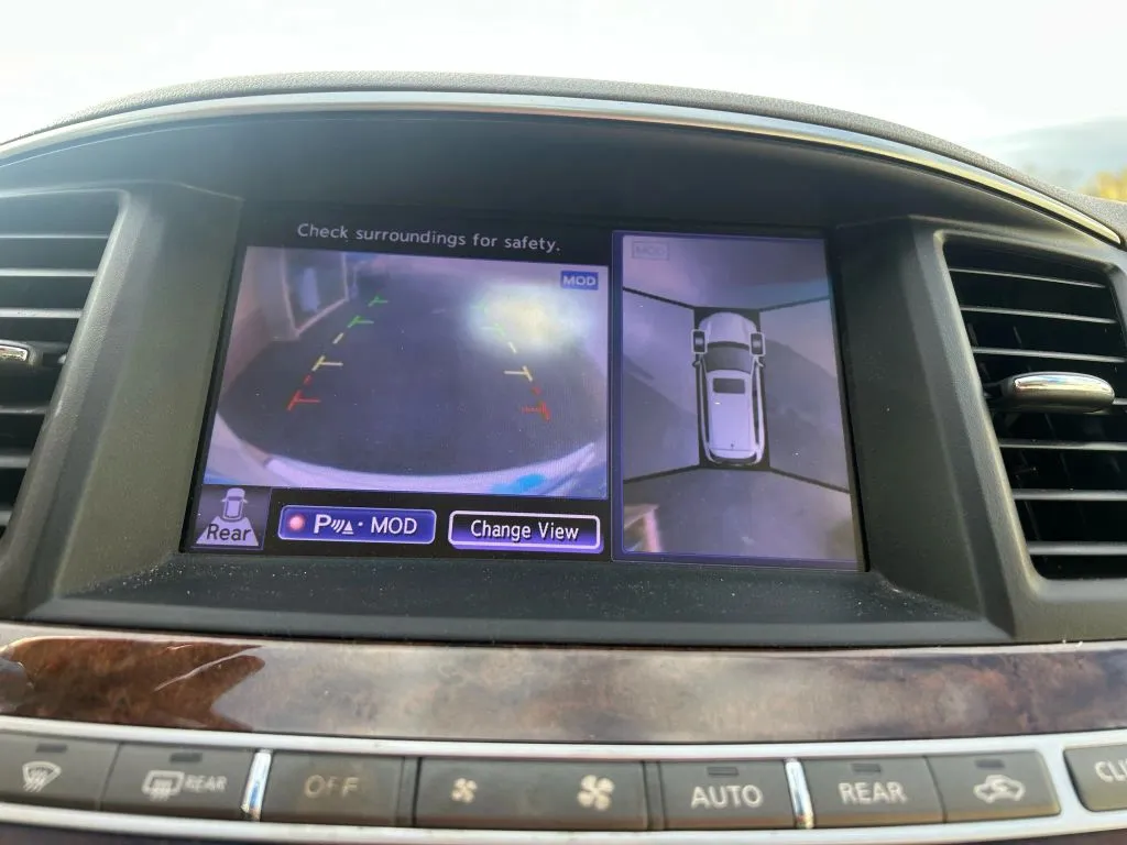 2013 Infiniti JX35 photo 3