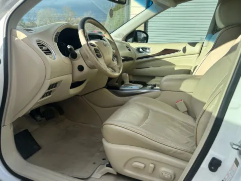 Another view of 2013 INFINITI JX 35 Sport Utility 4D for sale in Broken Arrow, OK at JT Wholesale Auto, Inc.