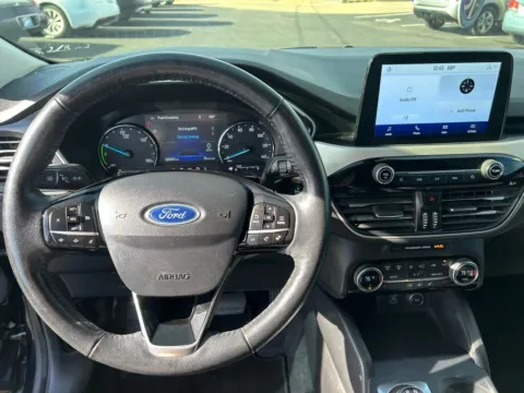 Photos of 2021 Ford Escape SEL Hybrid Sport Utility 4D for sale in Broken Arrow, OK at JT Wholesale Auto, Inc.