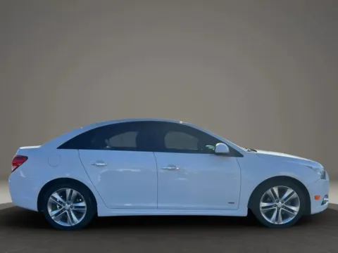 Photos of 2013 Chevrolet Cruze LT Sedan 4D for sale in Broken Arrow, OK at JT Wholesale Auto, Inc.