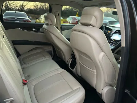 More photos of 2019 Lincoln Nautilus Reserve Sport Utility 4D at JT Wholesale Auto, Inc., OK