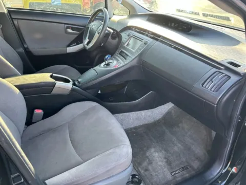 Photos of 2015 Toyota Prius Two Hatchback 4D for sale in Broken Arrow, OK at JT Wholesale Auto, Inc.