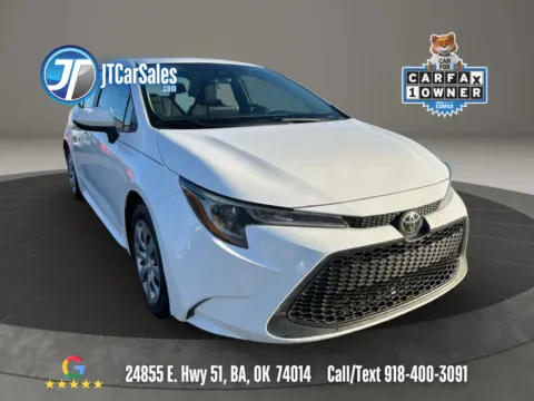 White 2021 Toyota Corolla LE Sedan 4D for sale in Broken Arrow, OK