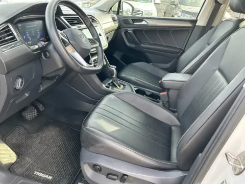 Another view of 2022 Volkswagen Tiguan SE Sport Utility 4D for sale in Broken Arrow, OK at JT Wholesale Auto, Inc.