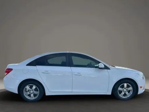 Another view of 2014 Chevrolet Cruze 1LT Sedan 4D for sale in Broken Arrow, OK at JT Wholesale Auto, Inc.