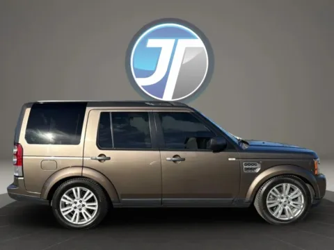 More photos of 2010 Land Rover LR4 Sport Utility 4D at JT Wholesale Auto, Inc., OK