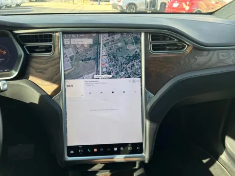 More photos of 2017 Tesla Model X 75D Sport Utility 4D at JT Wholesale Auto, Inc., OK