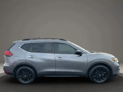 More photos of 2017 Nissan Rogue SV Sport Utility 4D at JT Wholesale Auto, Inc., OK