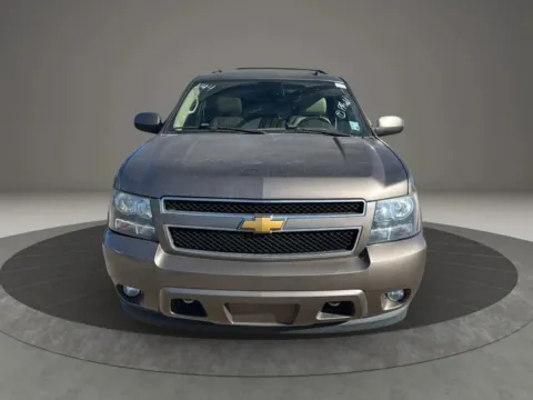 More photos of 2014 Chevrolet Tahoe LT Sport Utility 4D at JT Wholesale Auto, Inc., OK