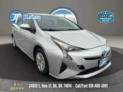 Silver 2016 Toyota Prius Two Hatchback 4D for sale in Broken Arrow, OK