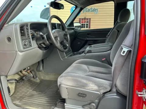 Another view of 2004 GMC Sierra 1500 Extended Cab SLE Pickup 4D 6 1/2 ft for sale in Broken Arrow, OK at JT Wholesale Auto, Inc.