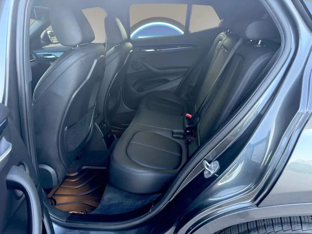 BMW X2 photo 11