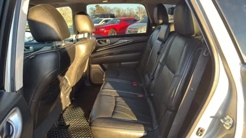 More photos of 2015 INFINITI QX60 3.5 Sport Utility 4D at JT Wholesale Auto, Inc., OK