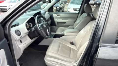 Photos of 2015 Honda Pilot EX-L Sport Utility 4D for sale in Broken Arrow, OK at JT Wholesale Auto, Inc.