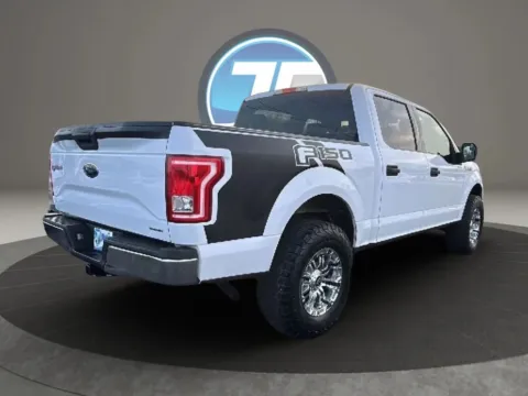Another view of 2015 Ford F-150 SuperCrew Cab XLT Pickup 4D 5 1/2 ft for sale in Broken Arrow, OK at JT Wholesale Auto, Inc.