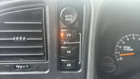 Photos of 2004 Chevrolet Suburban 1500 LS Sport Utility 4D for sale in Broken Arrow, OK at JT Wholesale Auto, Inc.