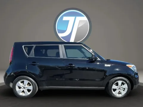 Photos of 2019 Kia Soul Wagon 4D for sale in Broken Arrow, OK at JT Wholesale Auto, Inc.