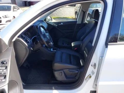 Photos of 2016 Volkswagen Tiguan 2.0T SE 4Motion Sport Utility 4D for sale in Broken Arrow, OK at JT Wholesale Auto, Inc.