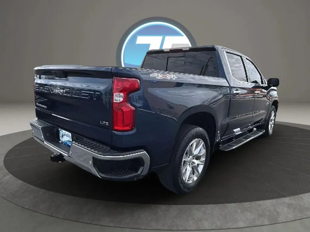 Chevrolet Silverado photo 7