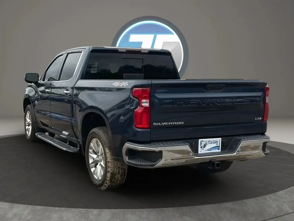 Chevrolet Silverado photo 52