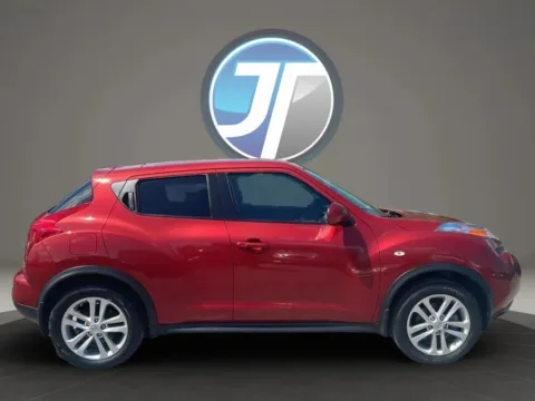 Photos of 2012 Nissan JUKE SV Sport Utility 4D for sale in Broken Arrow, OK at JT Wholesale Auto, Inc.