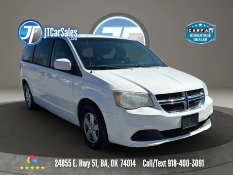 White 2011 Dodge Grand Caravan Passenger Mainstreet Minivan 4D for sale in Broken Arrow, OK