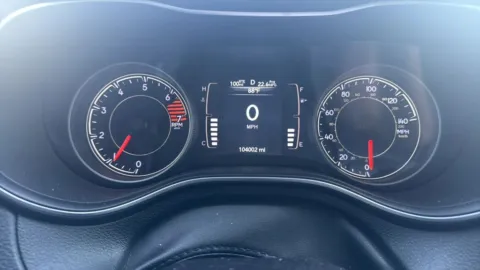 Photos of 2019 Jeep Cherokee Latitude Plus Sport Utility 4D for sale in Broken Arrow, OK at JT Wholesale Auto, Inc.