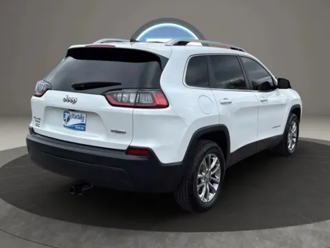 Another view of 2019 Jeep Cherokee Latitude Plus Sport Utility 4D for sale in Broken Arrow, OK at JT Wholesale Auto, Inc.