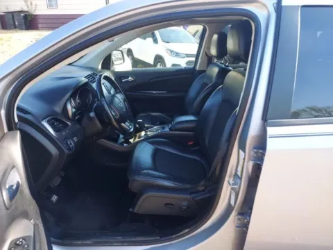 Photos of 2020 Dodge Journey Crossroad Sport Utility 4D for sale in Broken Arrow, OK at JT Wholesale Auto, Inc.