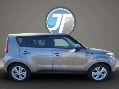 More photos of 2016 Kia Soul + Wagon 4D at JT Wholesale Auto, Inc., OK