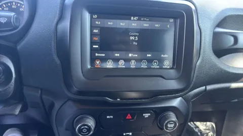 More photos of 2019 Jeep Renegade Latitude Sport Utility 4D at JT Wholesale Auto, Inc., OK