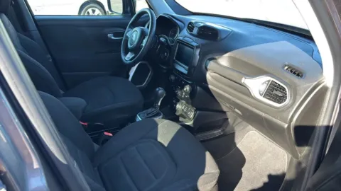 Photos of 2019 Jeep Renegade Latitude Sport Utility 4D for sale in Broken Arrow, OK at JT Wholesale Auto, Inc.