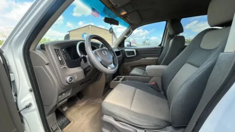 Photos of 2007 Honda Ridgeline RT Pickup 4D 5 ft for sale in Broken Arrow, OK at JT Wholesale Auto, Inc.