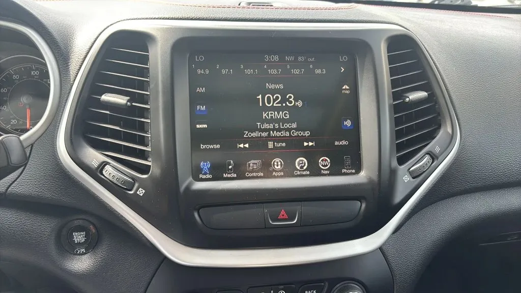 2017 Jeep Cherokee Trailhawk - Photo 27
