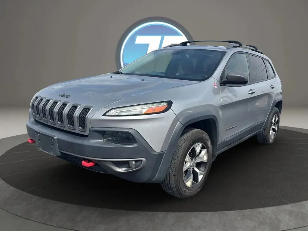 2017 Jeep Cherokee Trailhawk - Photo 9