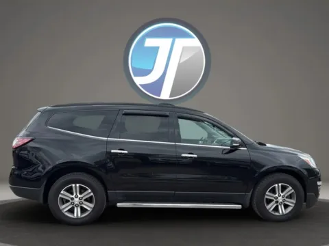 More photos of 2017 Chevrolet Traverse LT Sport Utility 4D at JT Wholesale Auto, Inc., OK