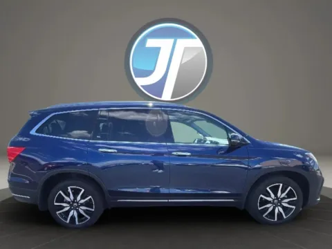 More photos of 2019 Honda Pilot Touring Sport Utility 4D at JT Wholesale Auto, Inc., OK