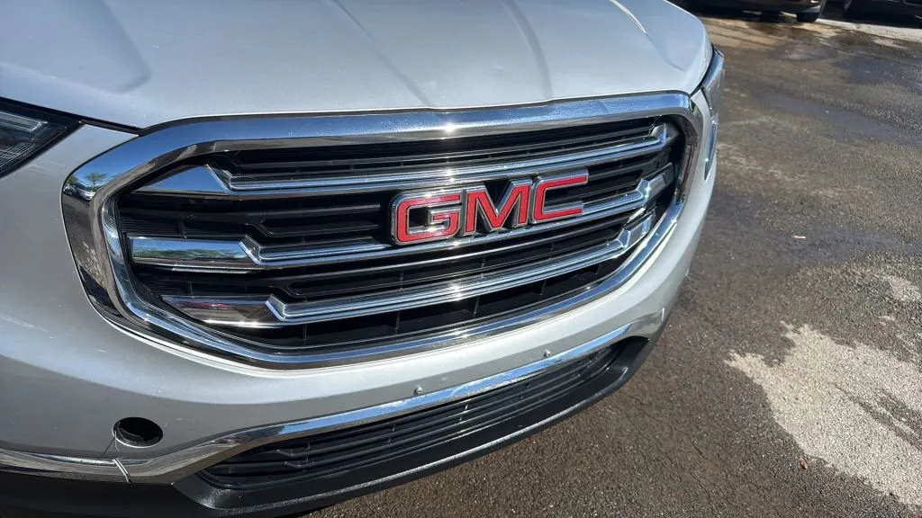GMC Terrain photo 24