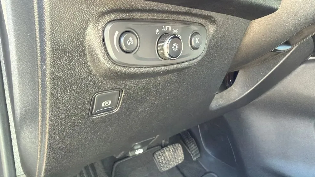 GMC Terrain photo 22