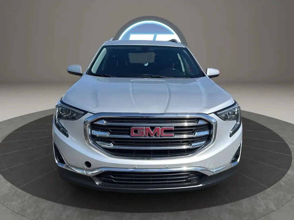 GMC Terrain photo 17