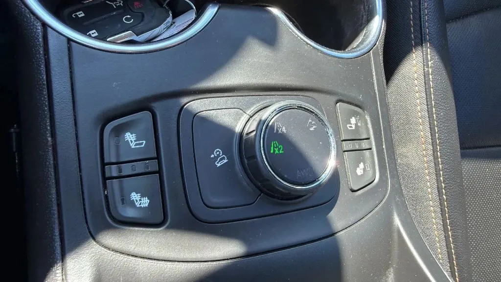 GMC Terrain photo 38