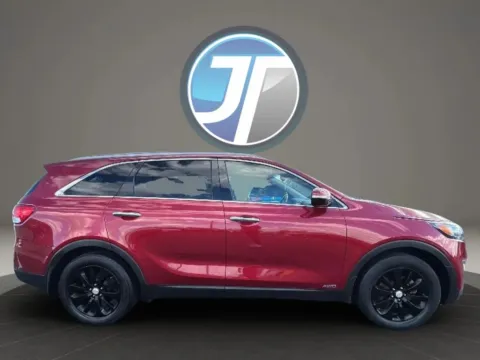 Another view of 2016 Kia Sorento EX Sport Utility 4D for sale in Broken Arrow, OK at JT Wholesale Auto, Inc.