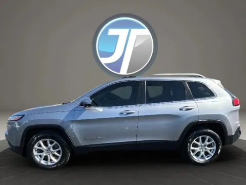 More photos of 2015 Jeep Cherokee Latitude Sport Utility 4D at JT Wholesale Auto, Inc., OK