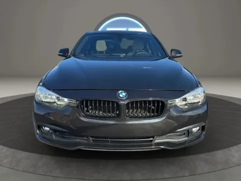 More photos of 2017 BMW 3 Series 320i xDrive Sedan 4D at JT Wholesale Auto, Inc., OK