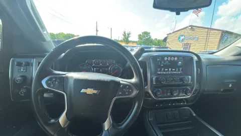 More photos of 2018 Chevrolet Silverado 1500 Crew Cab Z71 LT Pickup 4D 5 3/4 ft at JT Wholesale Auto, Inc., OK