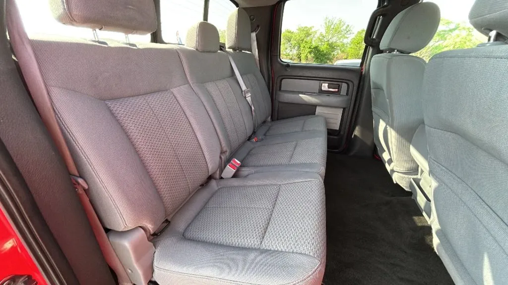 Ford F-150 photo 39