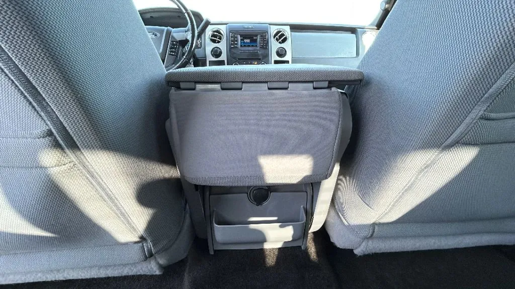 Ford F-150 photo 35