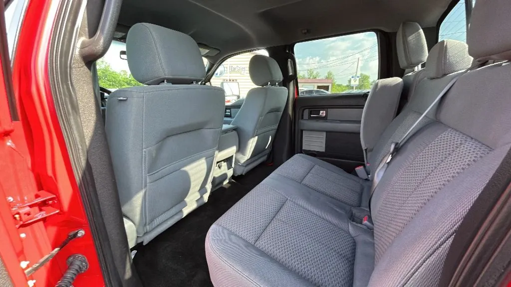 Ford F-150 photo 31