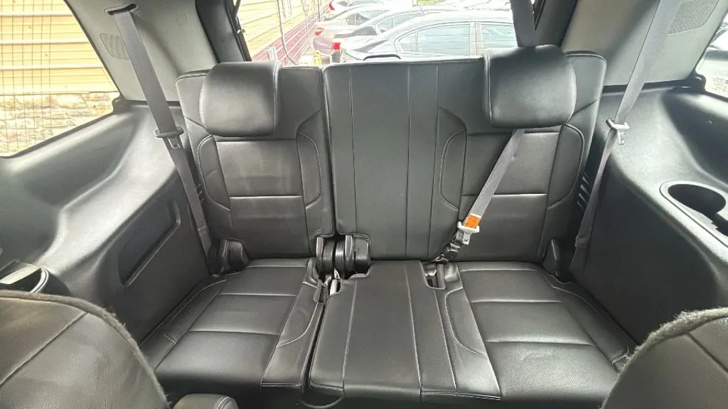 Chevrolet Tahoe photo 17