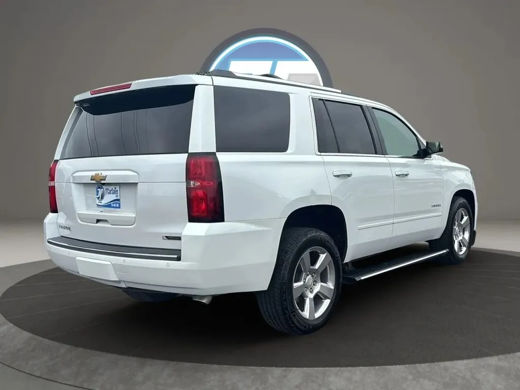 Chevrolet Tahoe photo 13